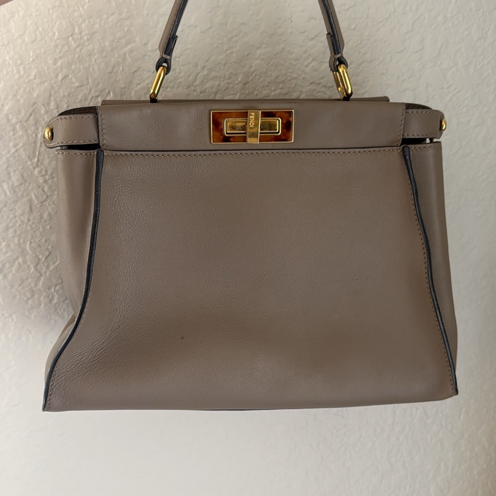 Fendi pekaboo turtledove